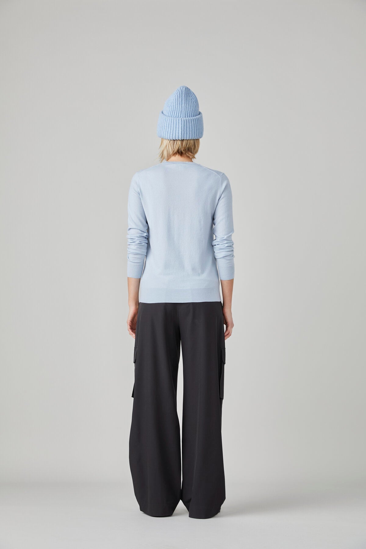 Mid-rise Wide Leg Cargo