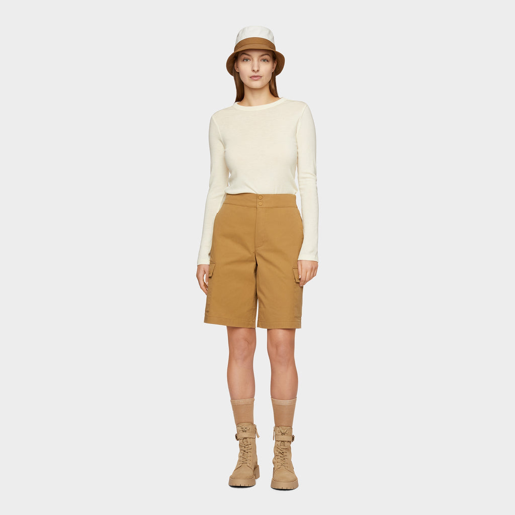 T1 Colour Blocked Bucket Hat