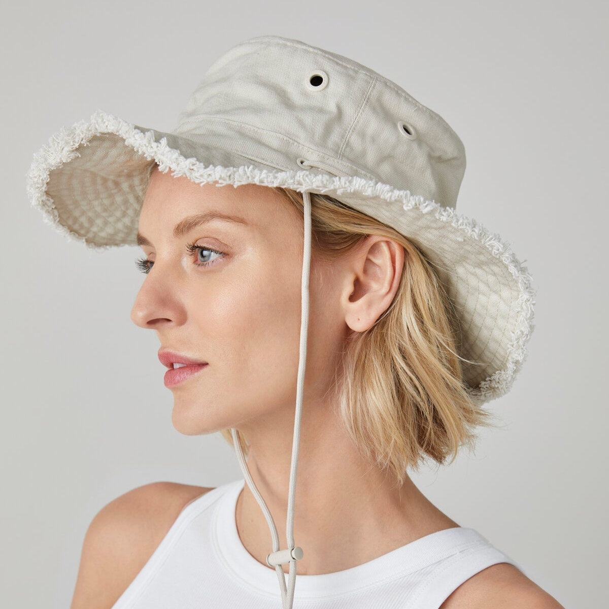 T3 Vintage Fringe Wanderer Hat