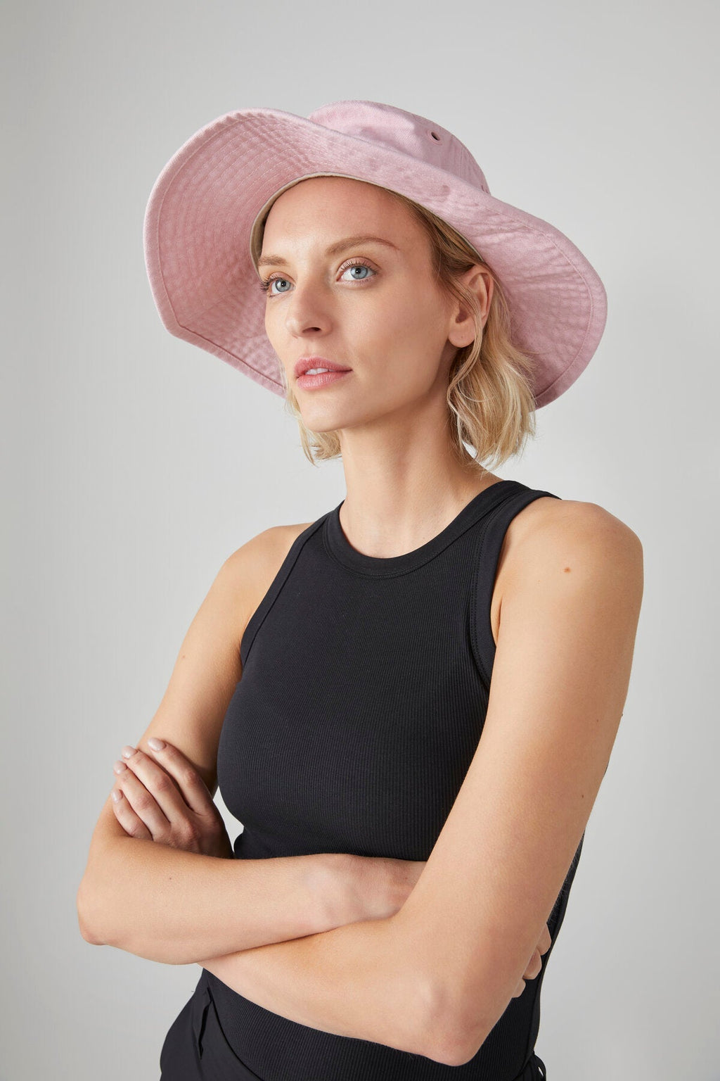 T3 Vintage Wide Brim Wanderer Hat