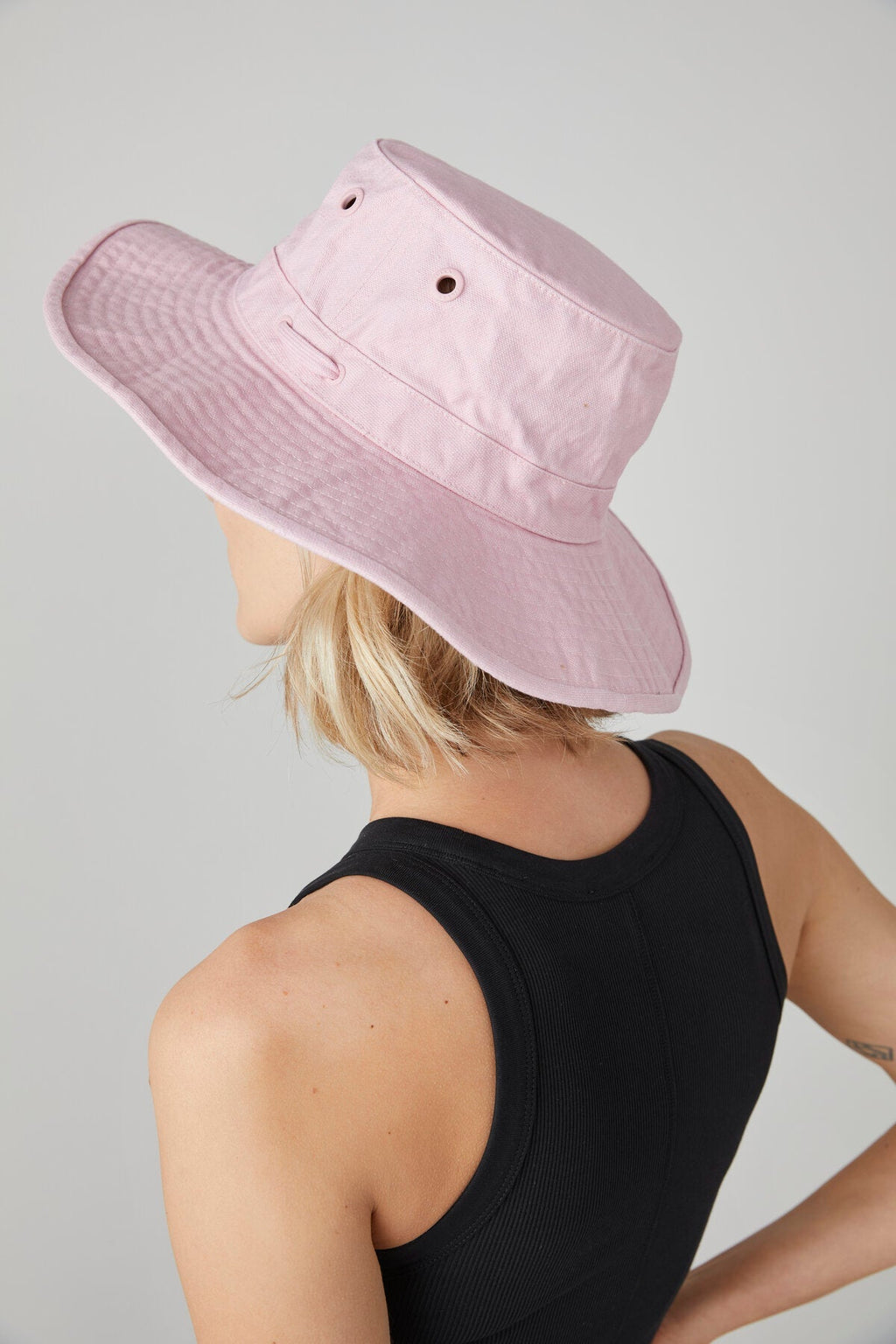 T3 Vintage Wide Brim Wanderer Hat