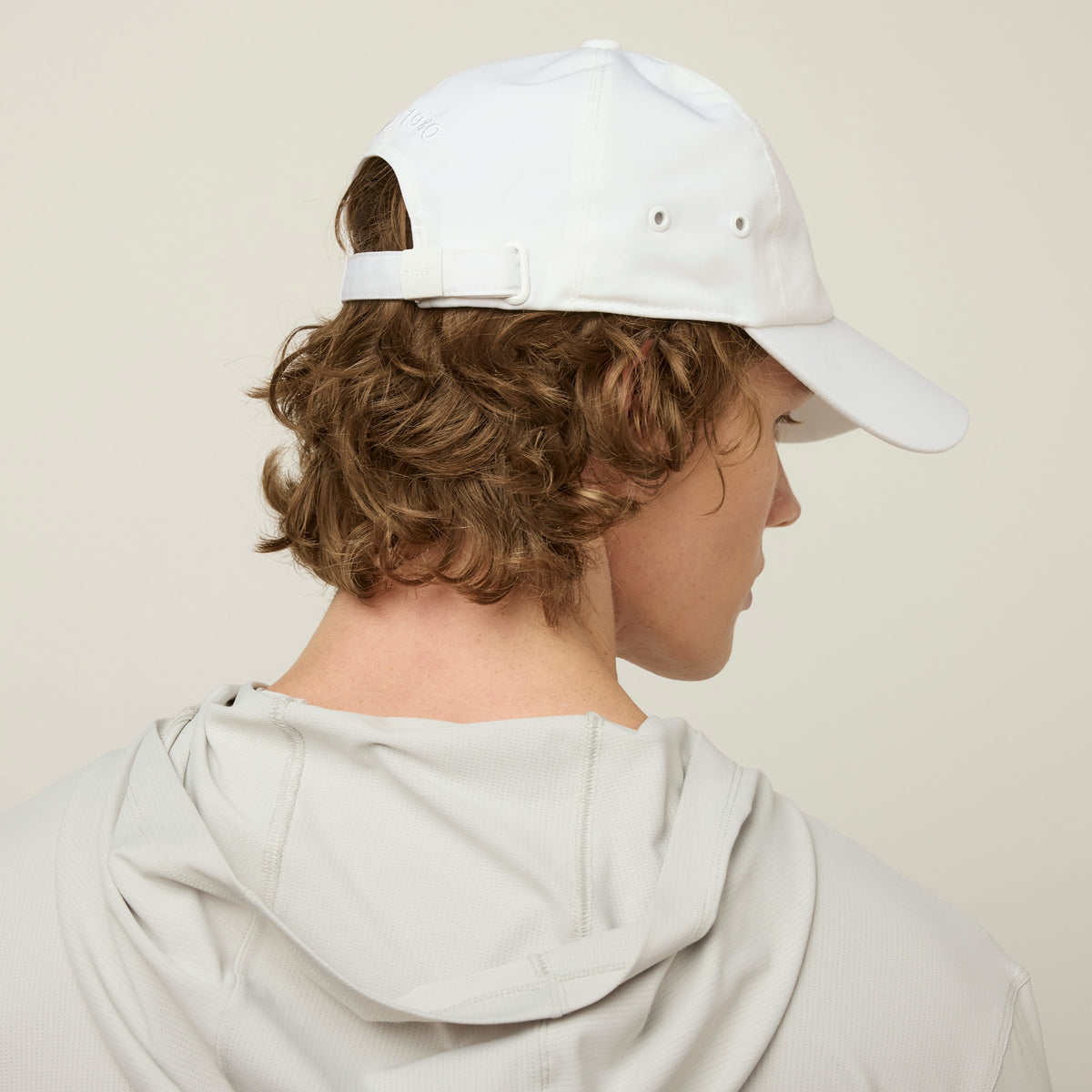 New Tech Travel Cap