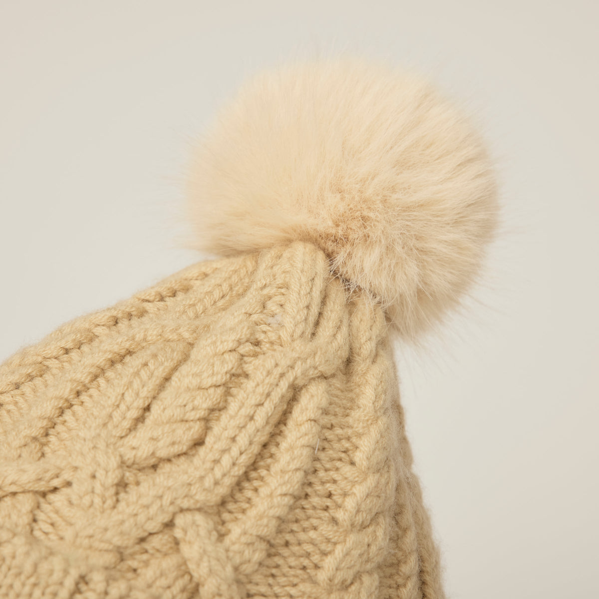 Pom Pom Cable Beanie