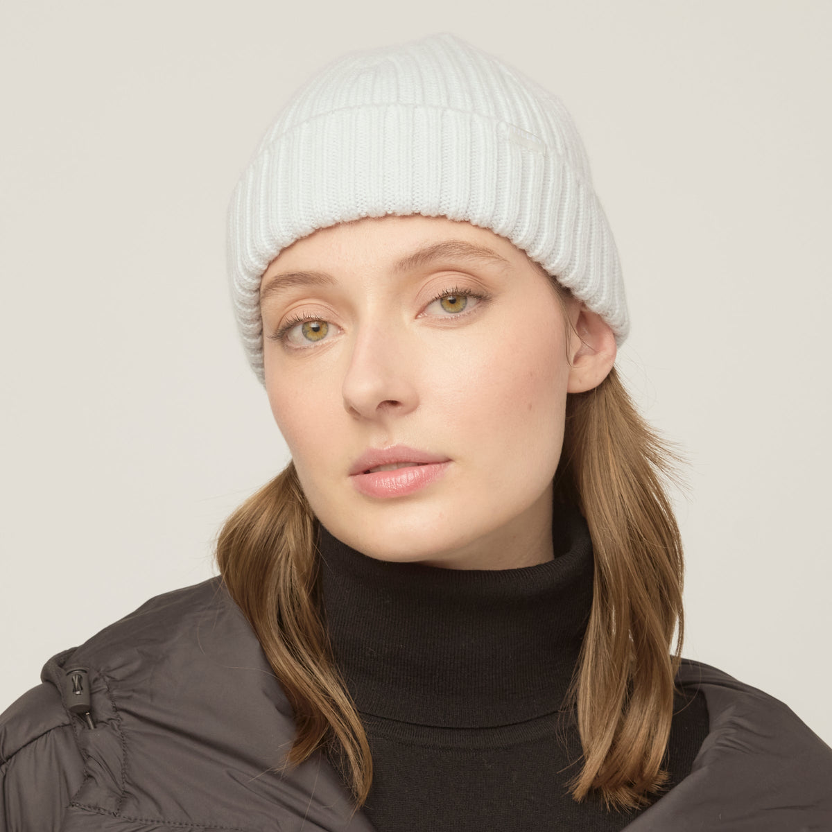 Ribbed Skully Beanie