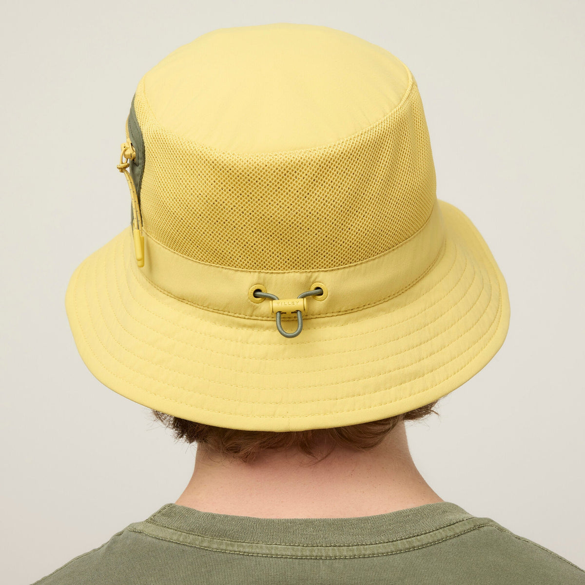 Zip Pocket Bucket