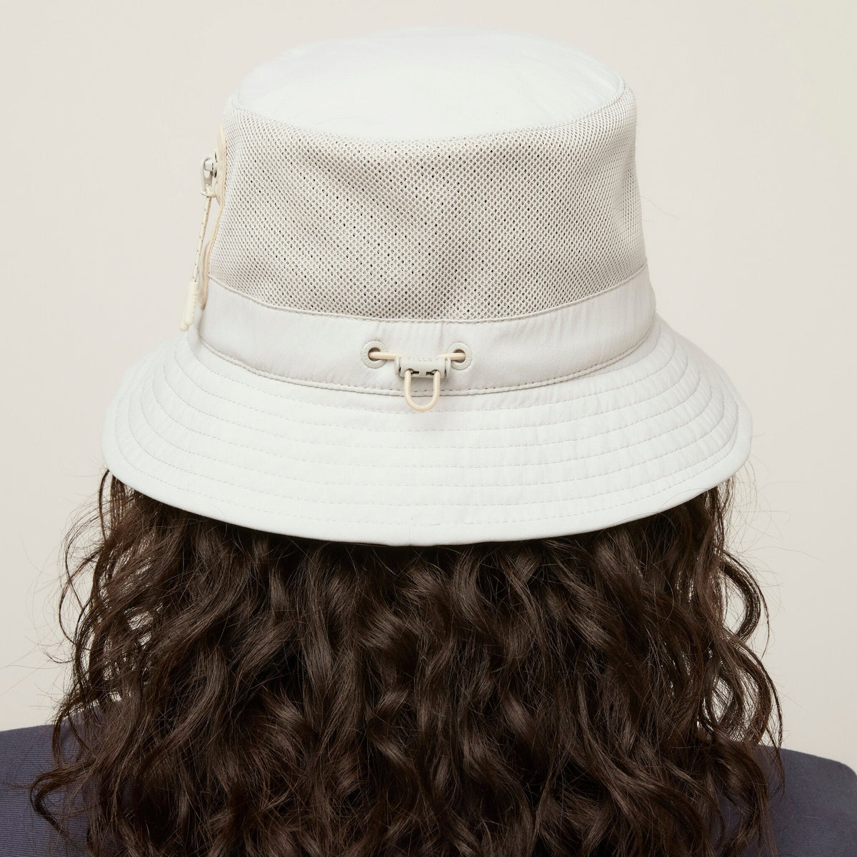 Zip Pocket Bucket