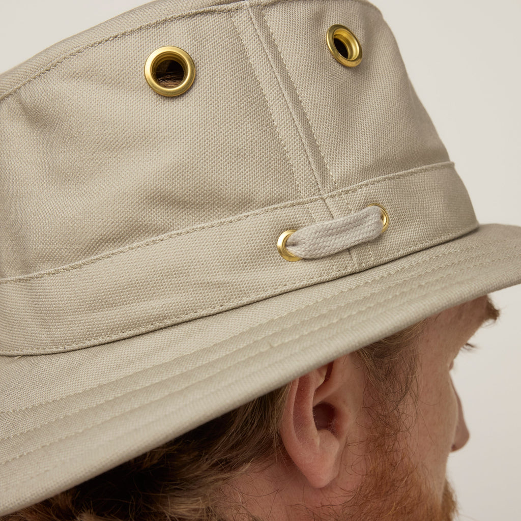 T5 Adventure Hat