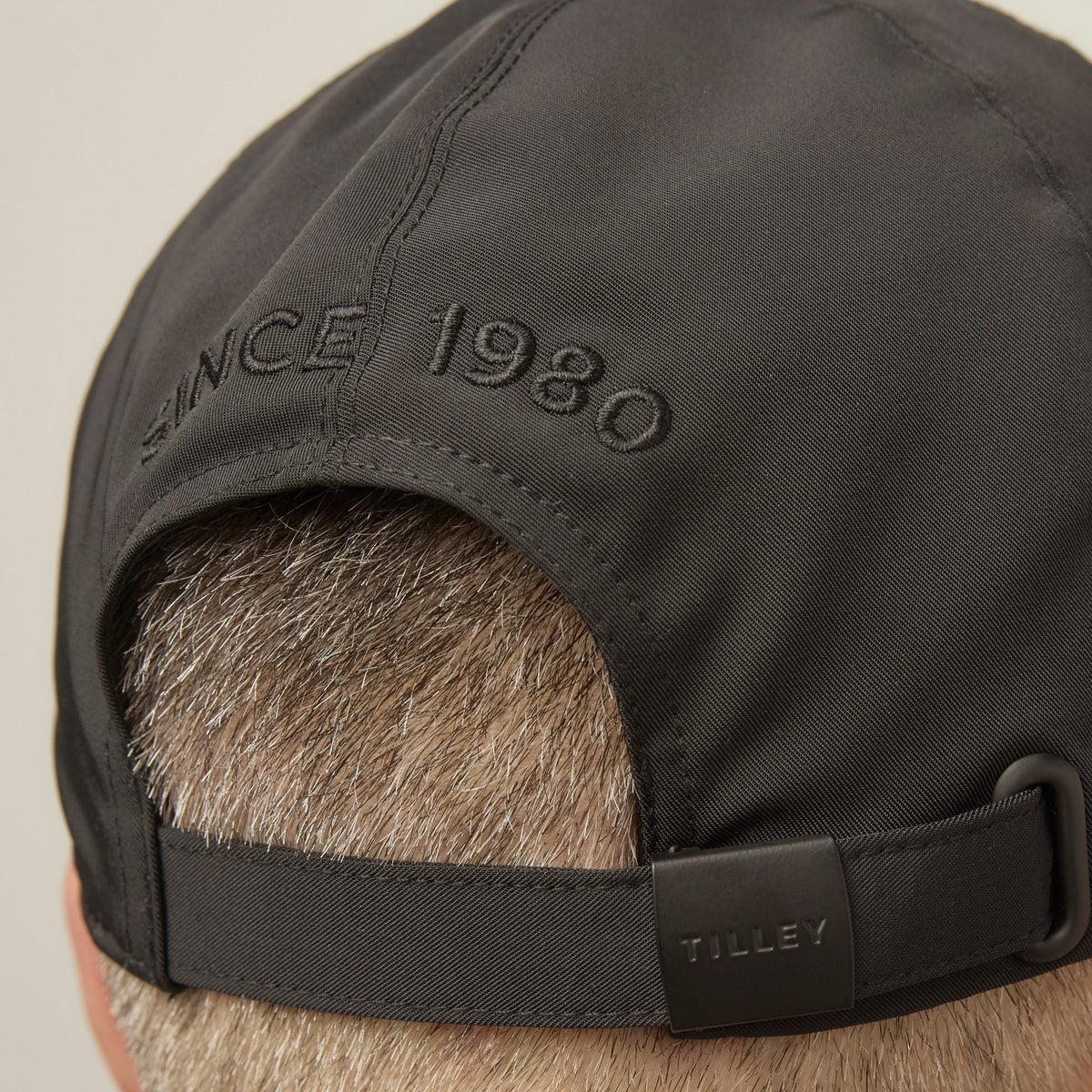 New Tech Travel Cap