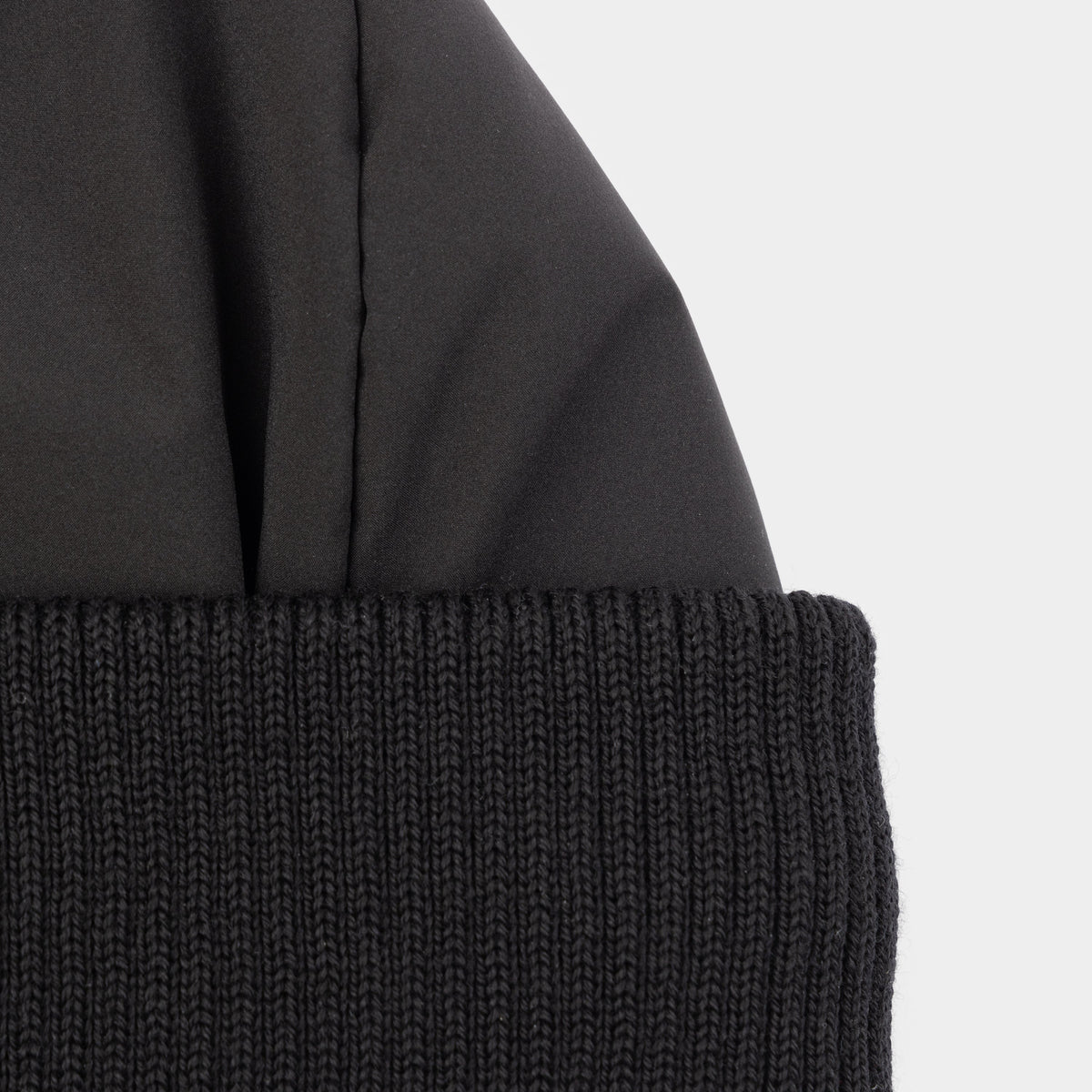 Airlite Down Padded Beanie