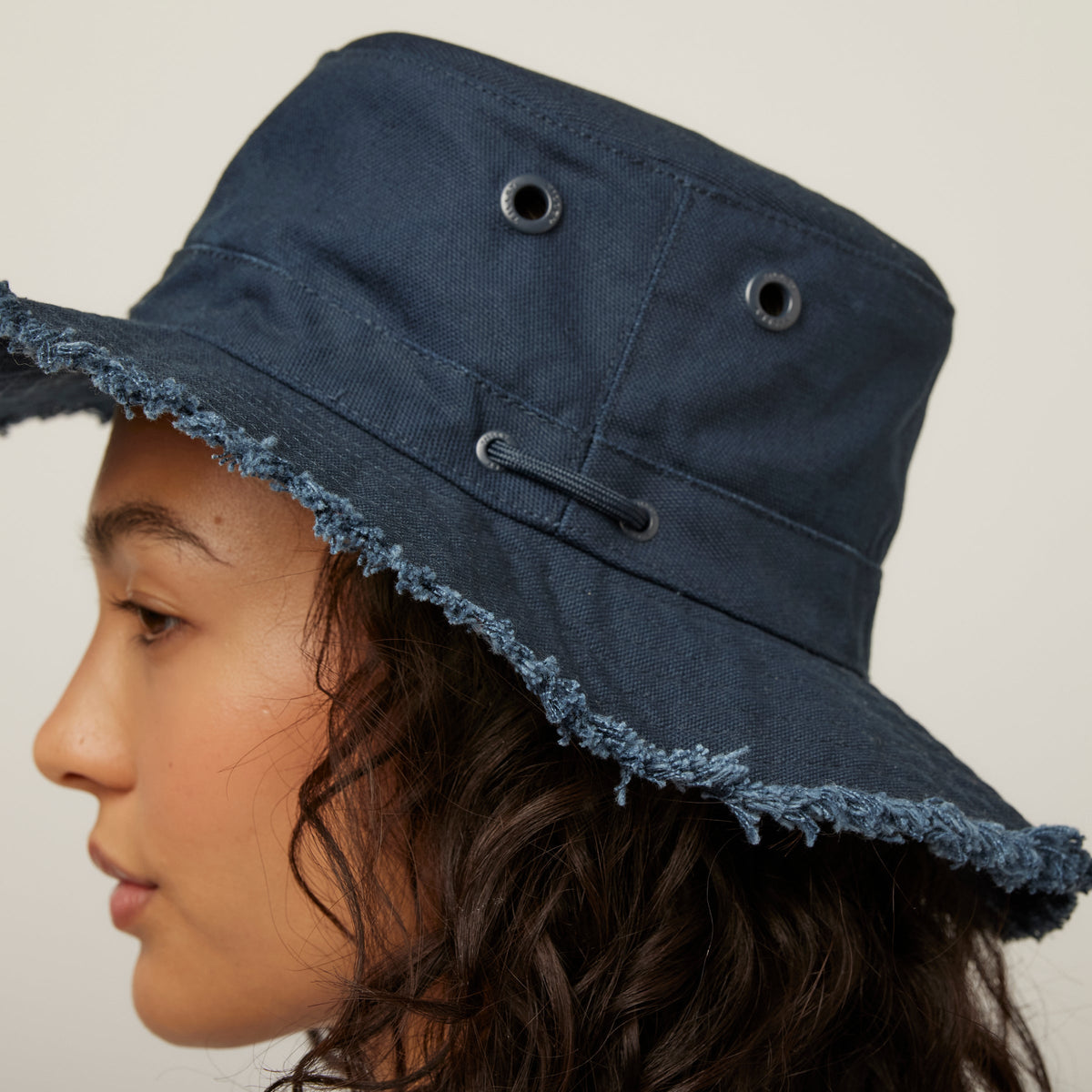 T3 Vintage Fringe Wanderer Hat