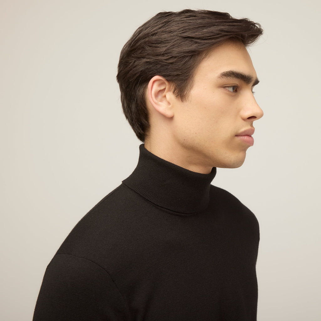 Stretch Merino Turtleneck