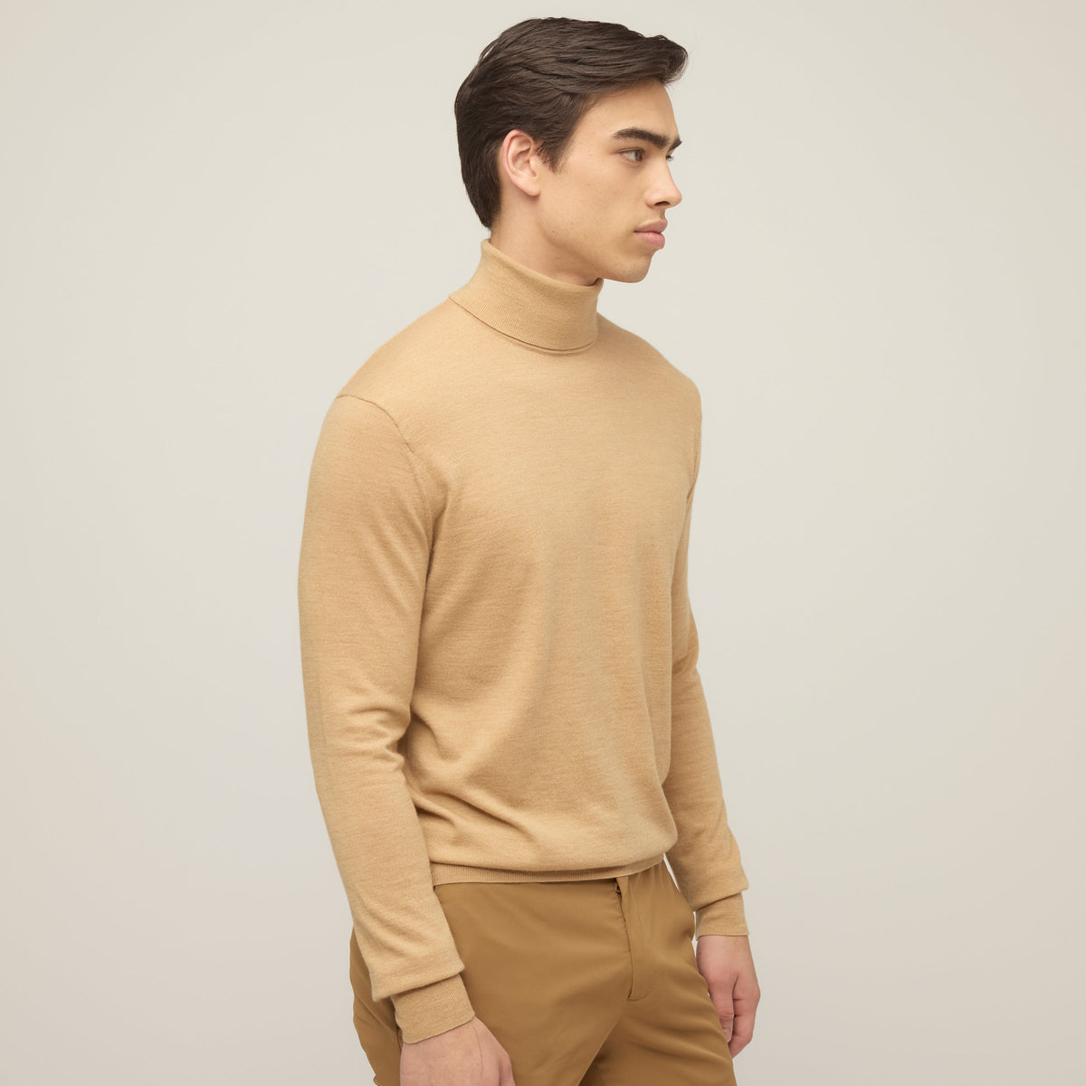 Stretch Merino Turtleneck