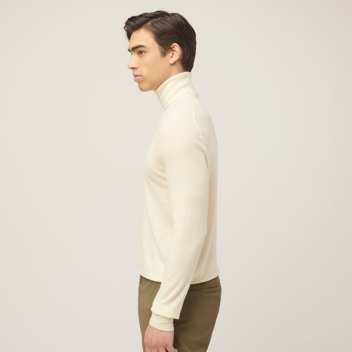 Stretch Merino Turtleneck