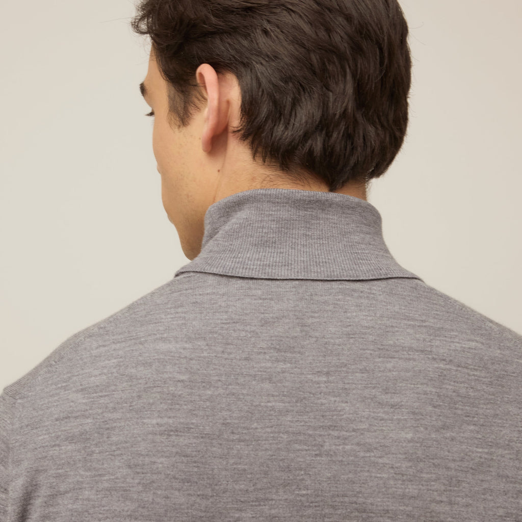 Stretch Merino Turtleneck