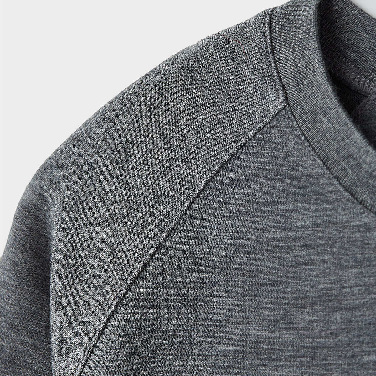 Raglan Merino Sweatshirt