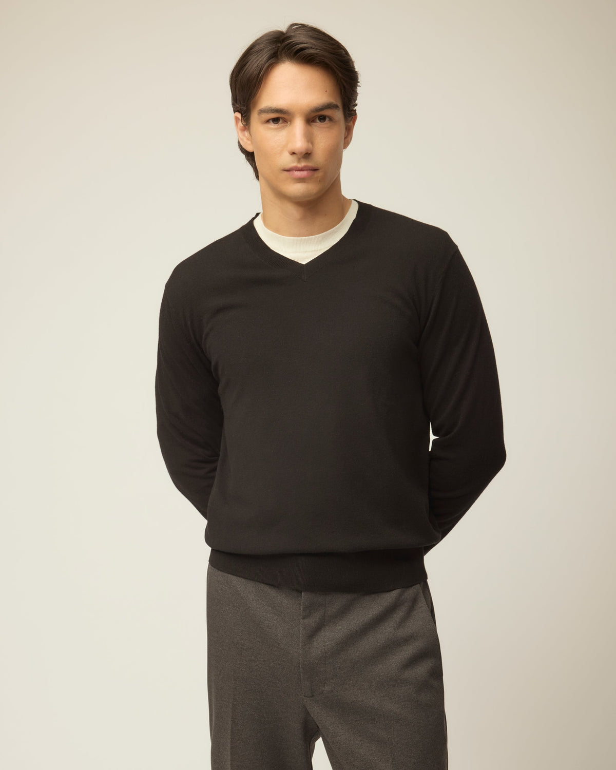 Stretch Merino V-Neck