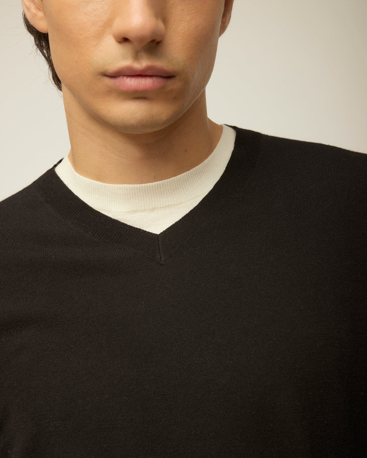 Stretch Merino V-Neck