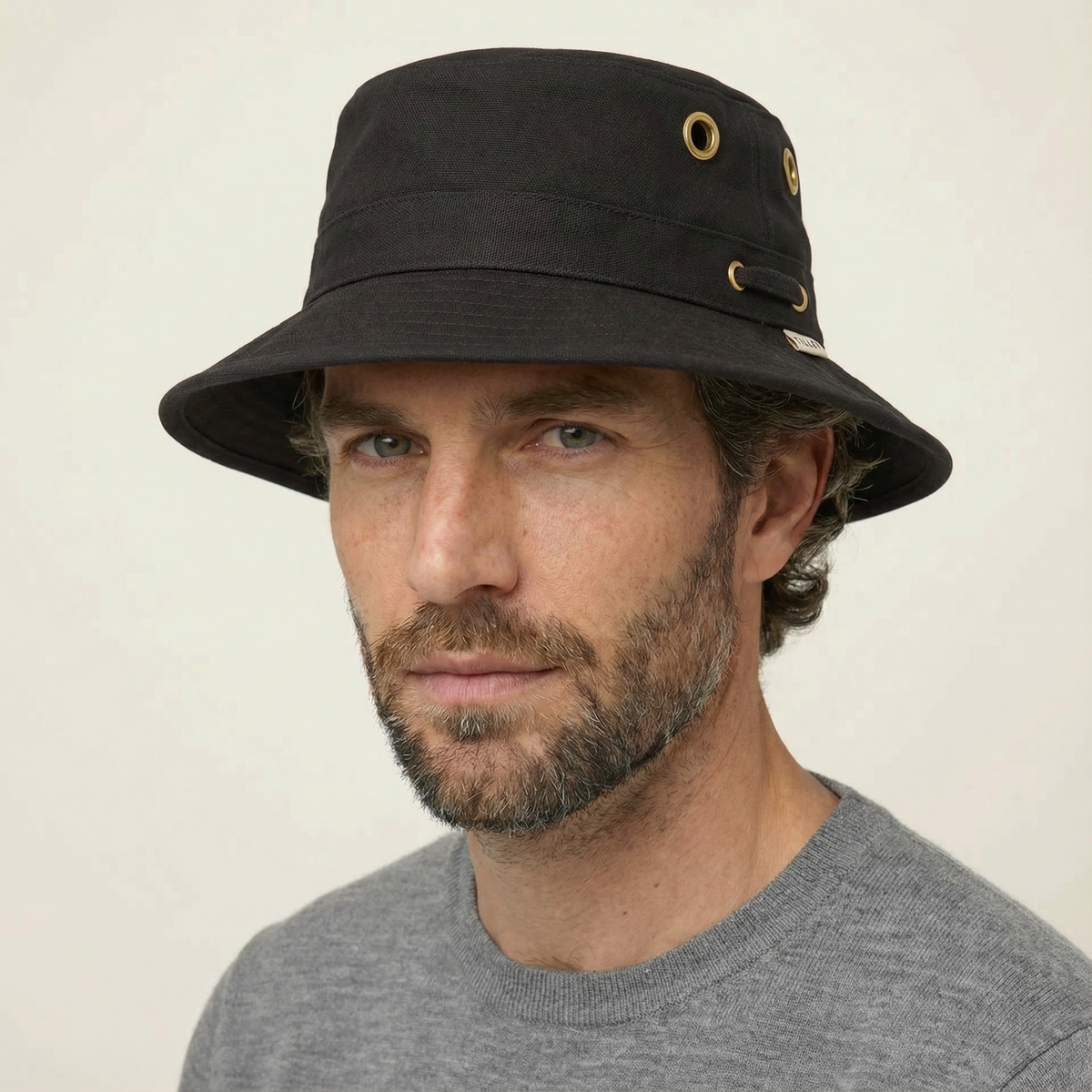 T1 Iconic Bucket Hat