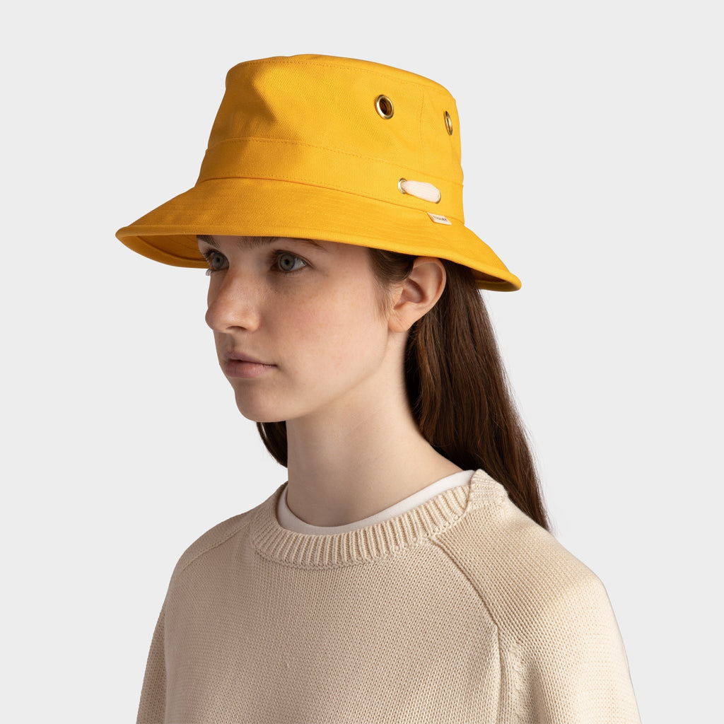 T1 Iconic Bucket Hat