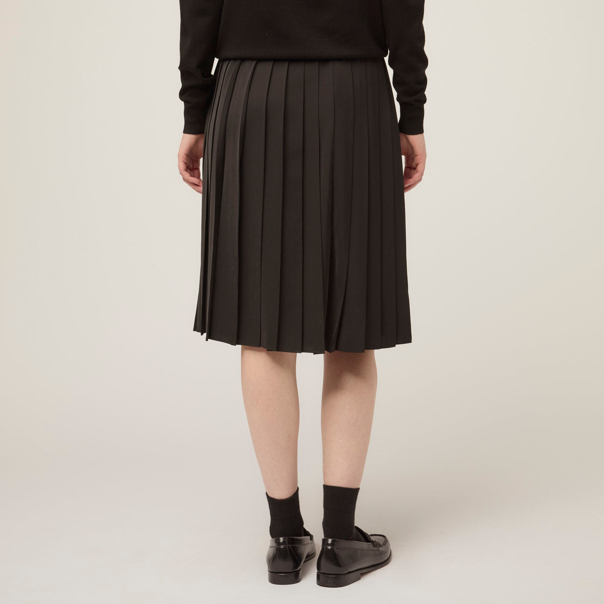 Tech Slk Pleated Skirt