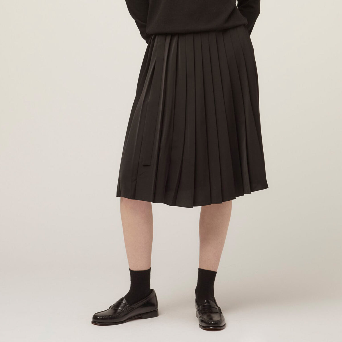 Tech Slk Pleated Skirt
