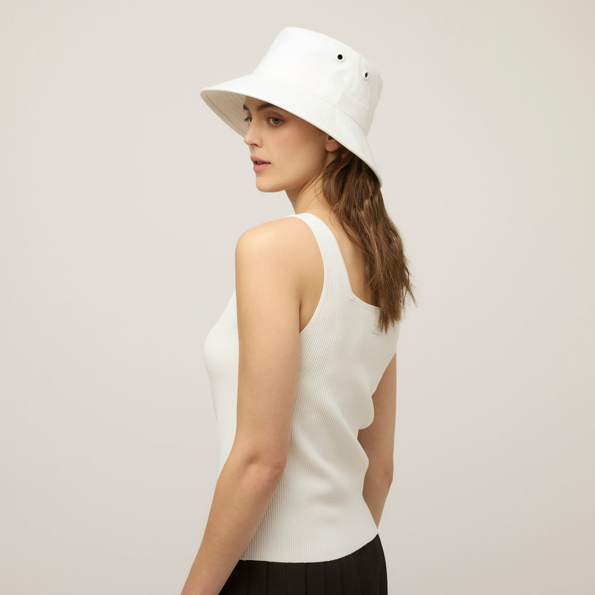 Square Neck Rib Shell