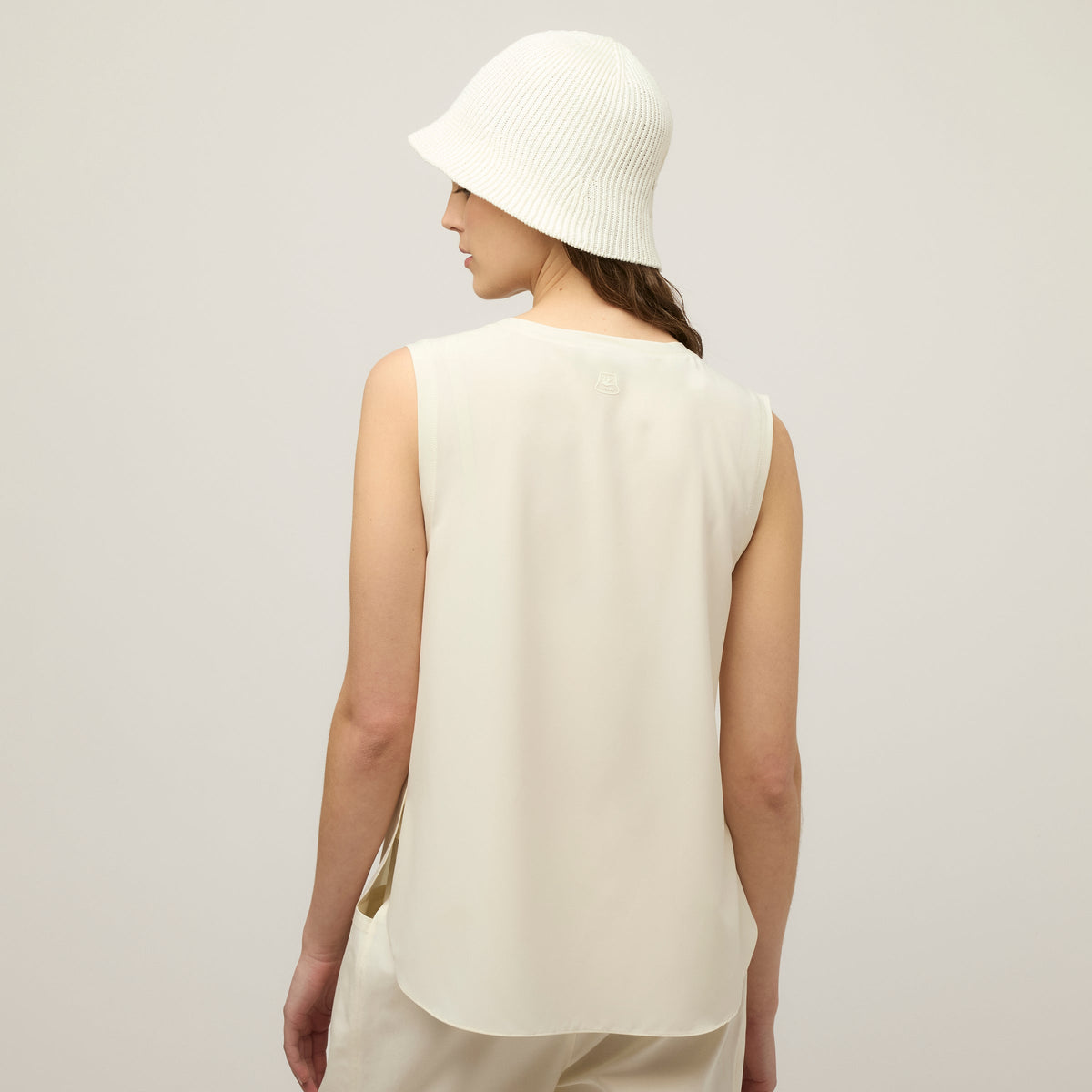 Tech Slk Tank