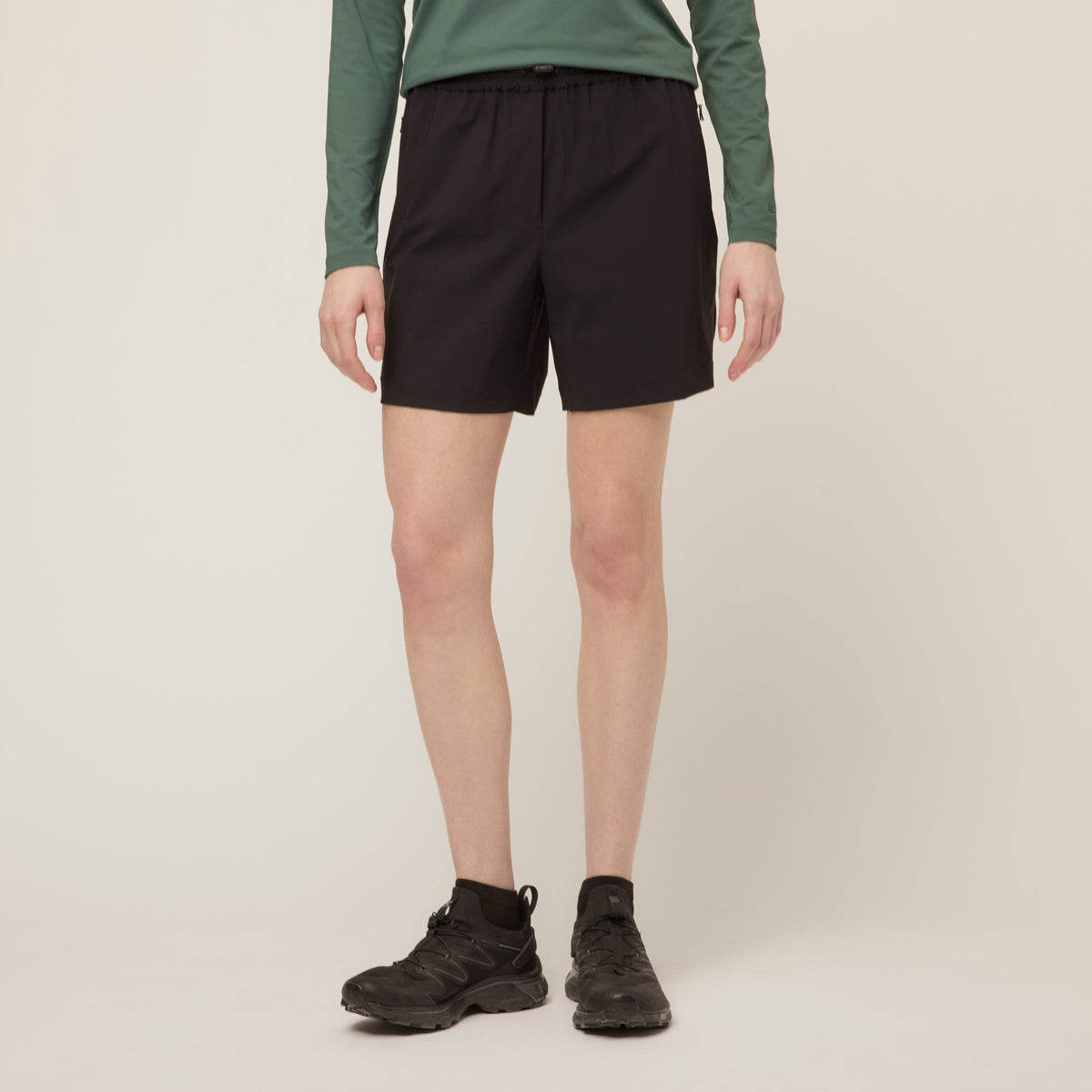 Wanderer Pull On Short