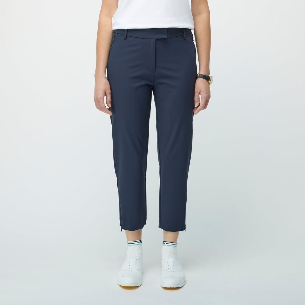 Tech Stretch Cropped Pant